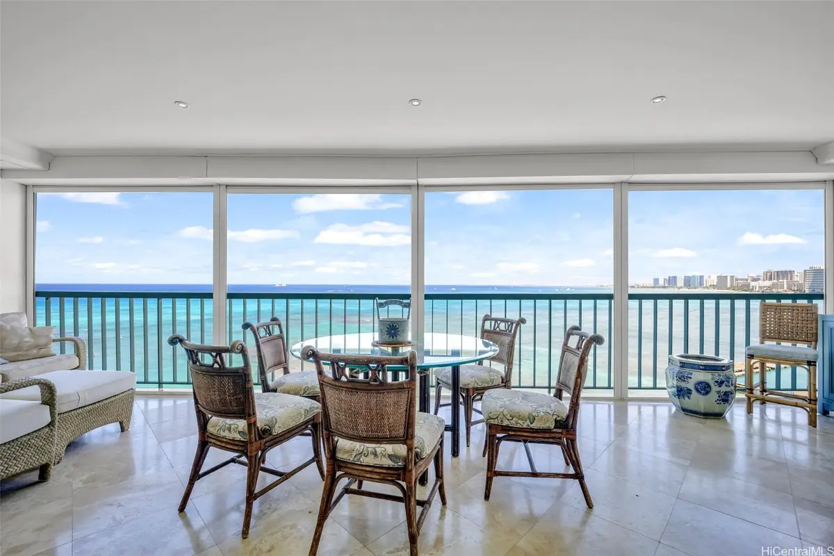 2877 Kalakaua Avenue #1004, Honolulu, HI 96815 - #1