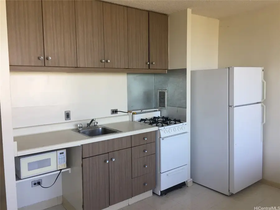 1550 Wilder Avenue #A1013, Honolulu, HI 96822 - #3