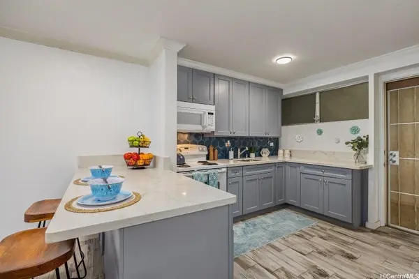 1423 Emerson Street #111, Honolulu, HI 96813