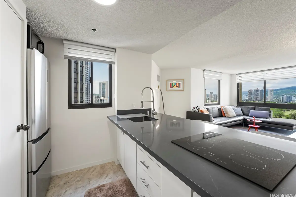 300 Wai Nani Way #II1918, Honolulu, HI 96815 - #1