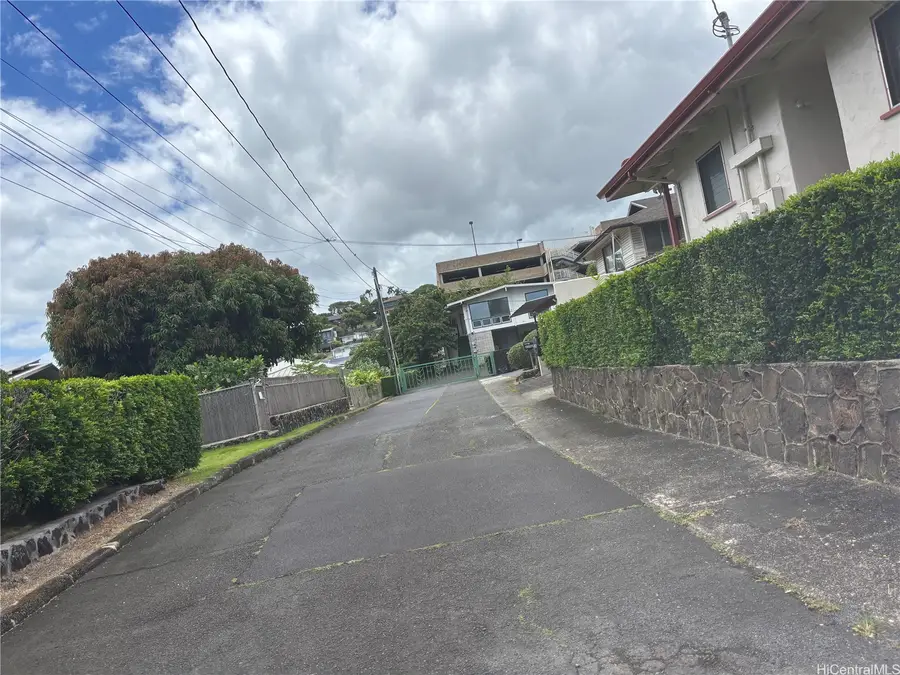 2208 Liliha Street #B, Honolulu, HI 96817 - #2