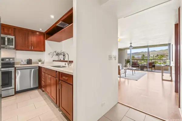 500 Lunalilo Home Road #22C, Honolulu, HI 96825