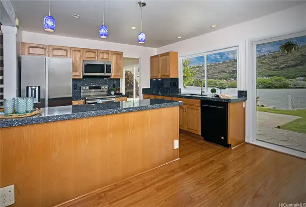 744 Kalanipuu Street, Honolulu, HI 96825