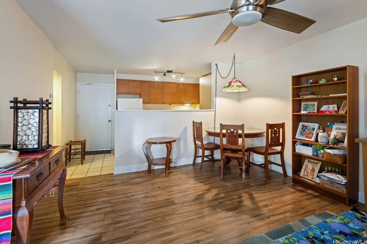 411 Kaiolu Street #504, Honolulu, HI 96815 - #1
