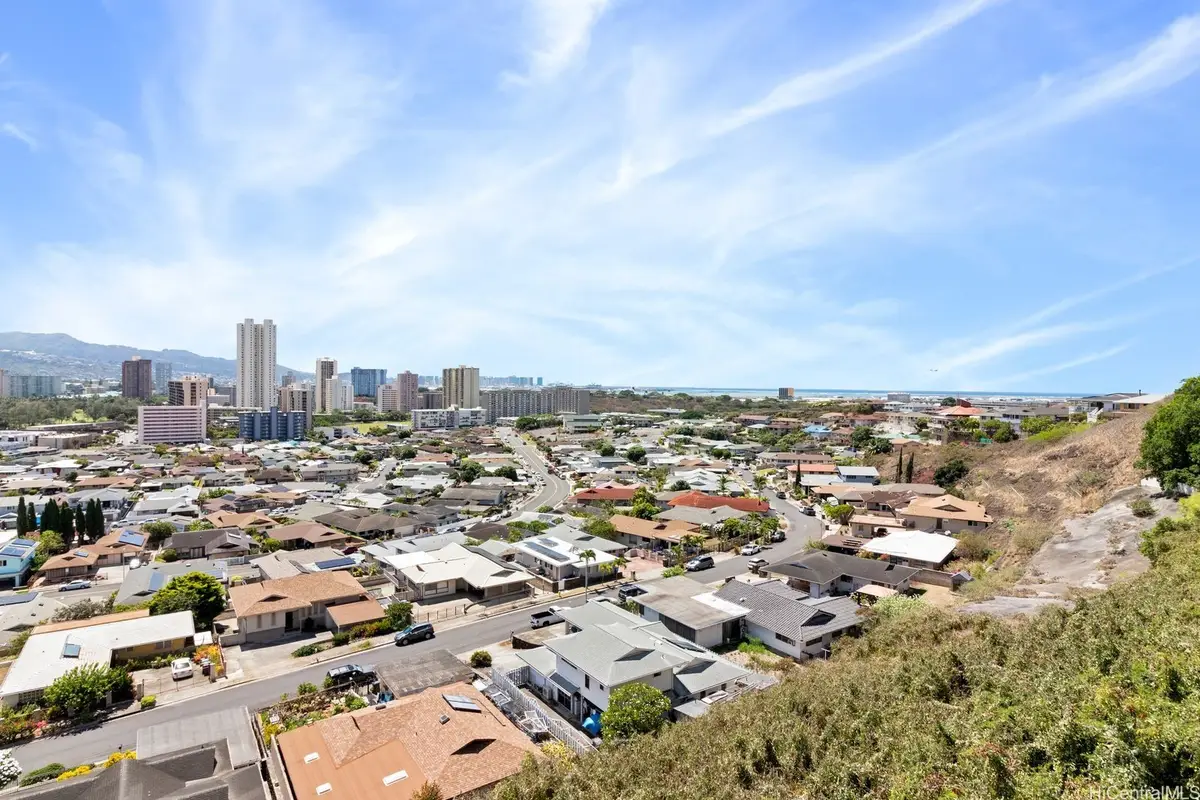 3404 Ala Hinalo Place, Honolulu, HI 96818 - #1