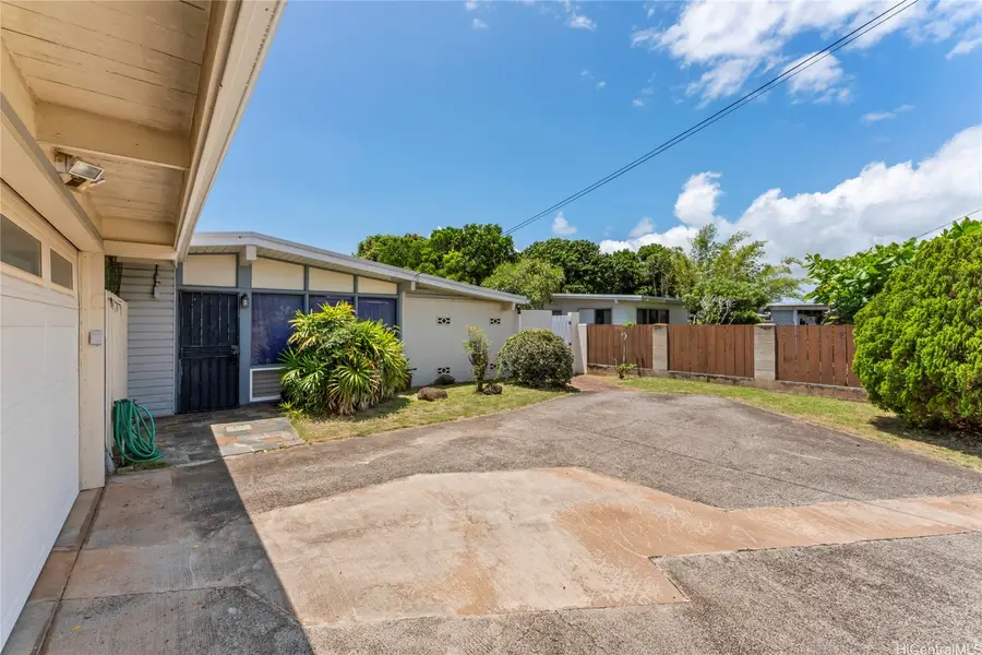 1567 Hoolaulea Street, Pearl City, HI 96782 - #3