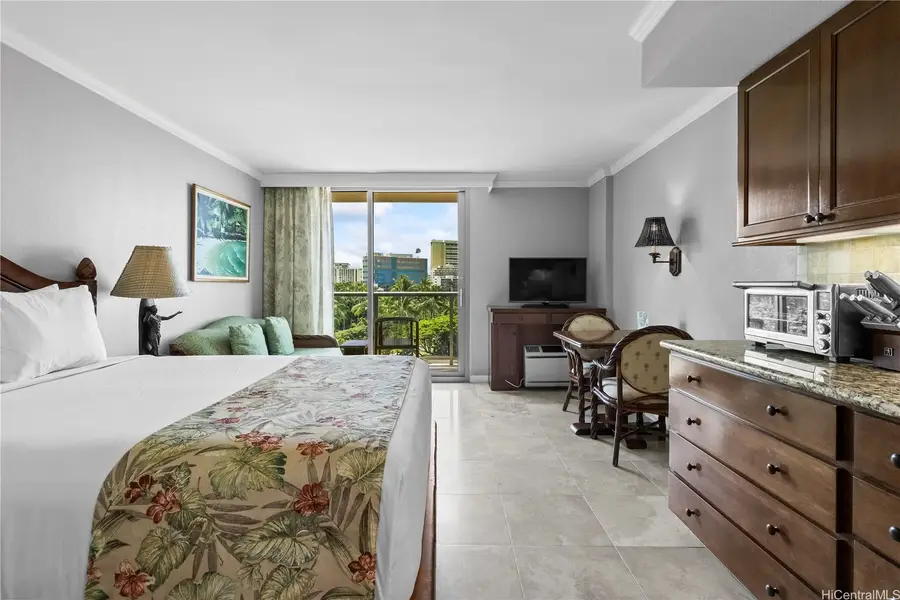 2045 Kalakaua Avenue #411, Honolulu, HI 96815 - #3
