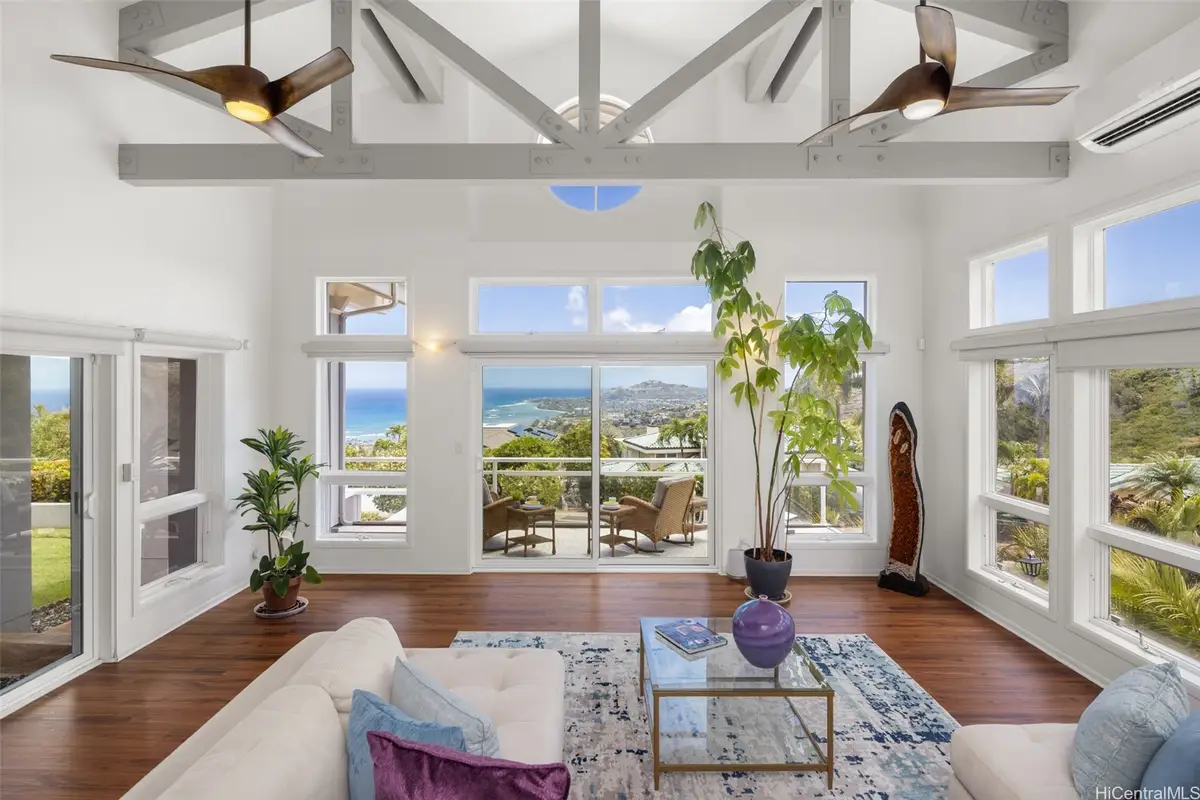 626 Kahiau Loop, Honolulu, HI 96821 - #1