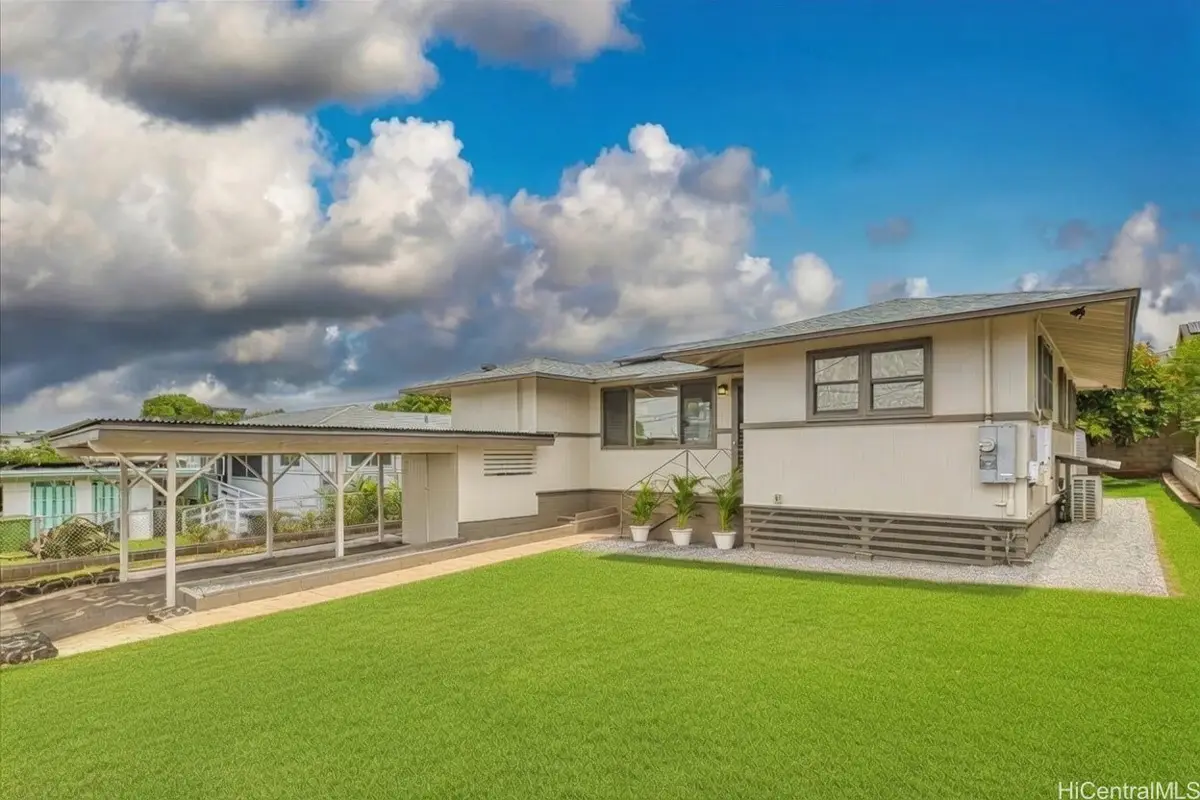 928 Makamua Place, Pearl City, HI 96782 - #1