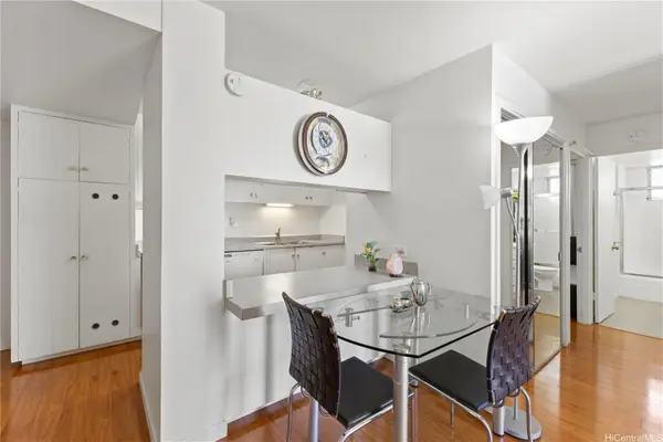 1610 Kanunu Street #1207, Honolulu, HI 96814