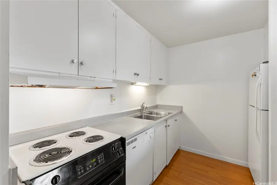 1610 Kanunu Street #1207, Honolulu, HI 96814 - #2