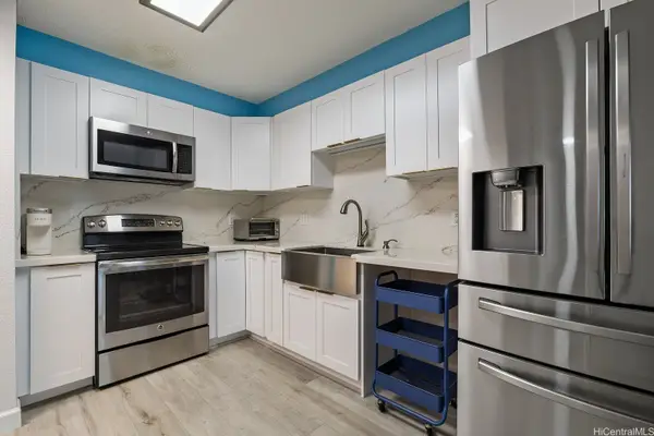 7000 Hawaii Kai Drive #3915, Honolulu, HI 96825