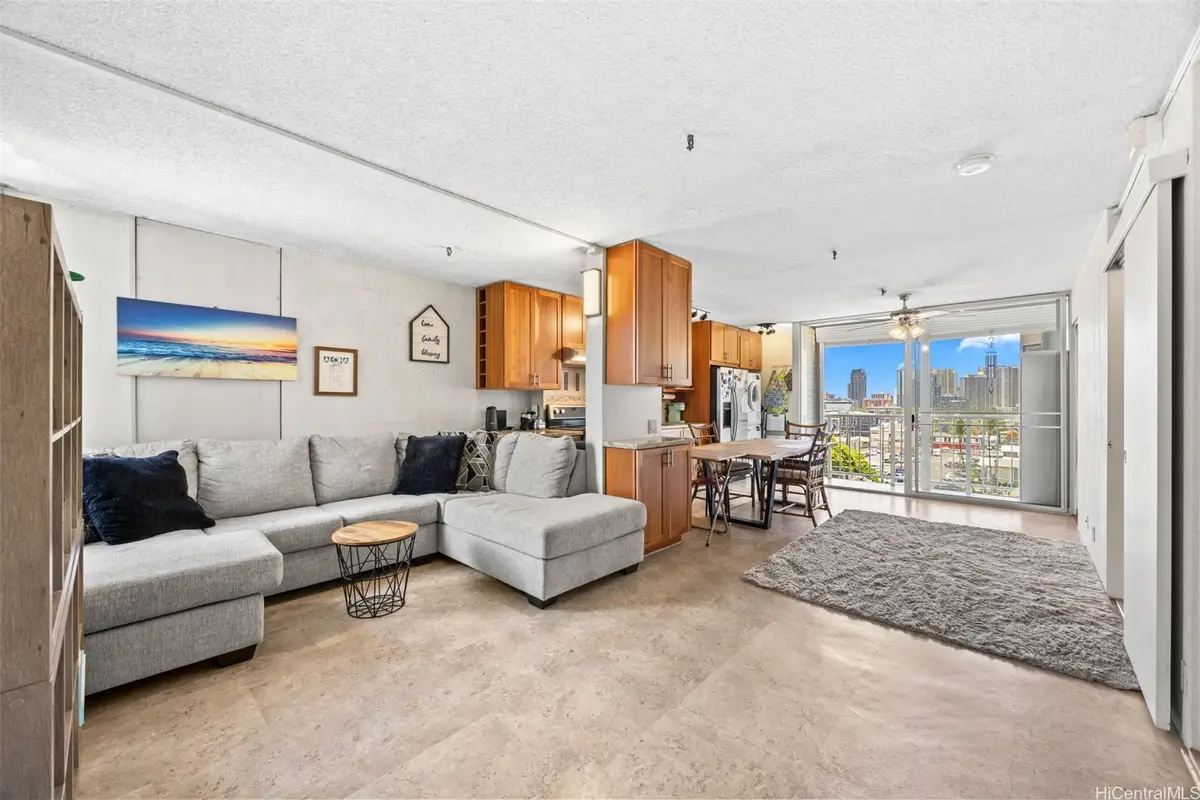 1226 Alexander Street #701, Honolulu, HI 96826 - #1