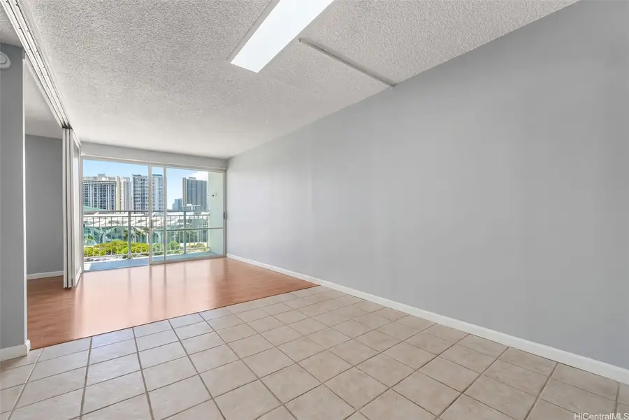 1655 Makaloa Street #1214, Honolulu, HI 96814 - #3