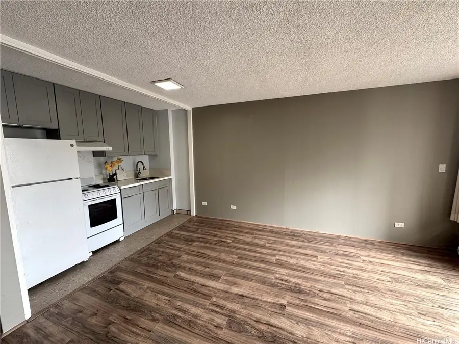 2345 Ala Wai Boulevard #1015, Honolulu, HI 96815 - #2