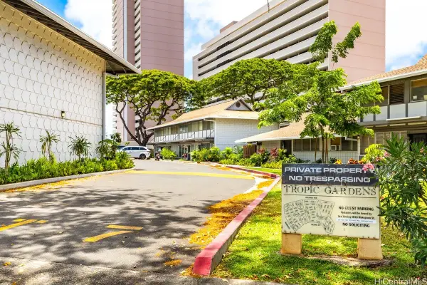 4206 Keanu Street #2, Honolulu, HI 96816