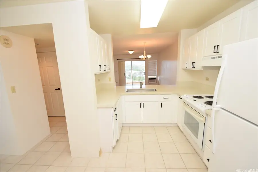 3054 Ala Poha Place #2203, Honolulu, HI 96818 - #2