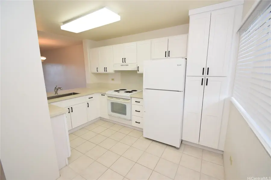 3054 Ala Poha Place #2203, Honolulu, HI 96818 - #3