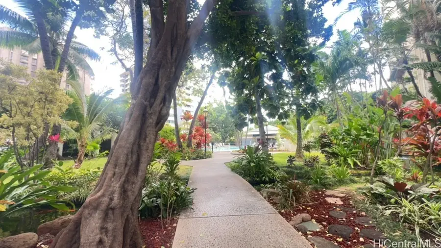 300 Wai Nani Way #II417, Honolulu, HI 96815 - #2