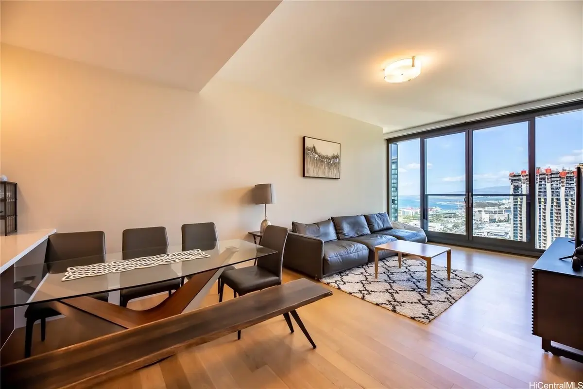 1108 Auahi Street #3305, Honolulu, HI 96814 - #1