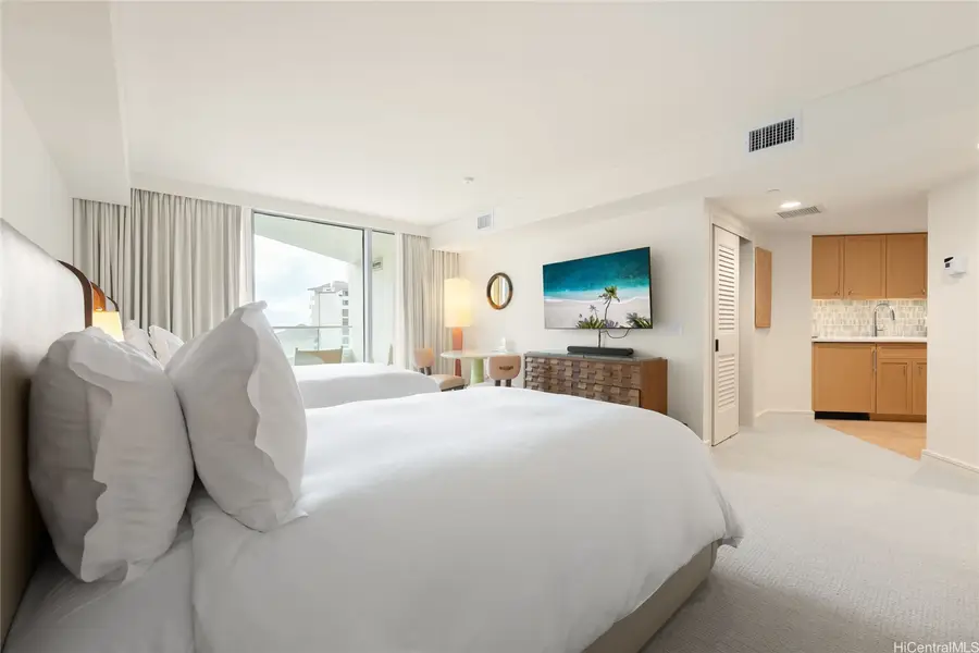 223 Saratoga Road #1310, Honolulu, HI 96815 - #2