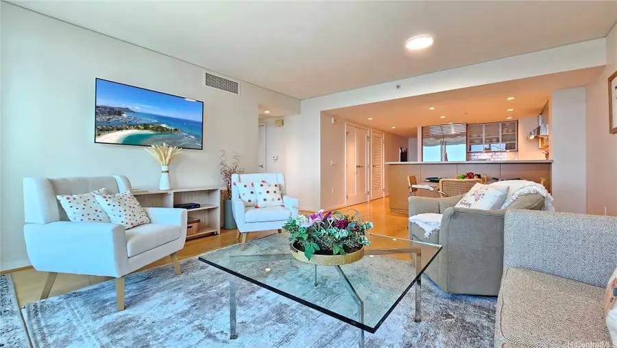 1177 Queen Street #3702, Honolulu, HI 96814 - #3