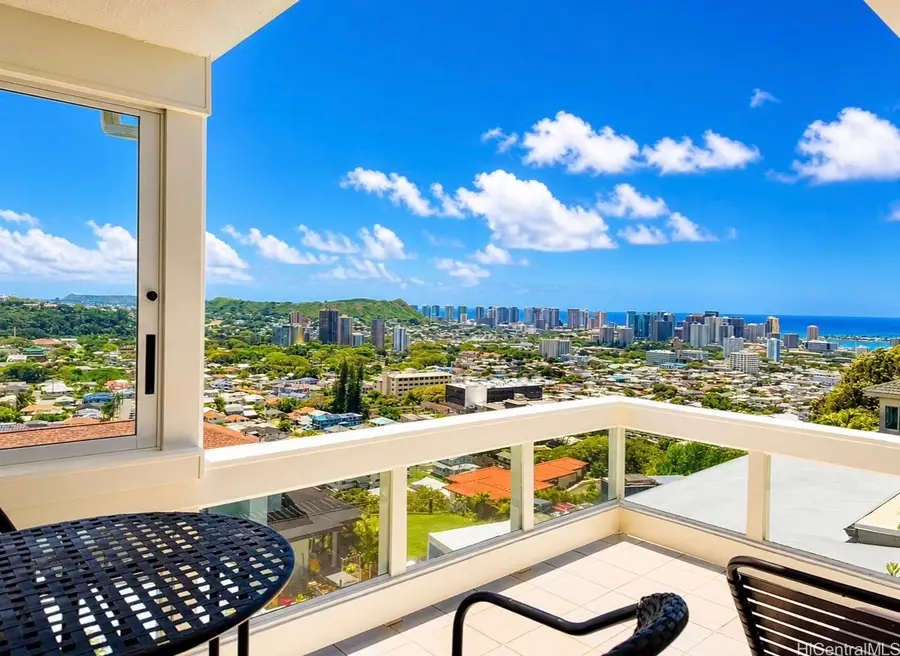 1122 Kaumailuna Place, Honolulu, HI 96817 - #2