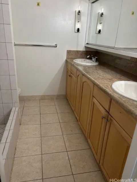 1655 Makaloa Street #909, Honolulu, HI 96814 - #2
