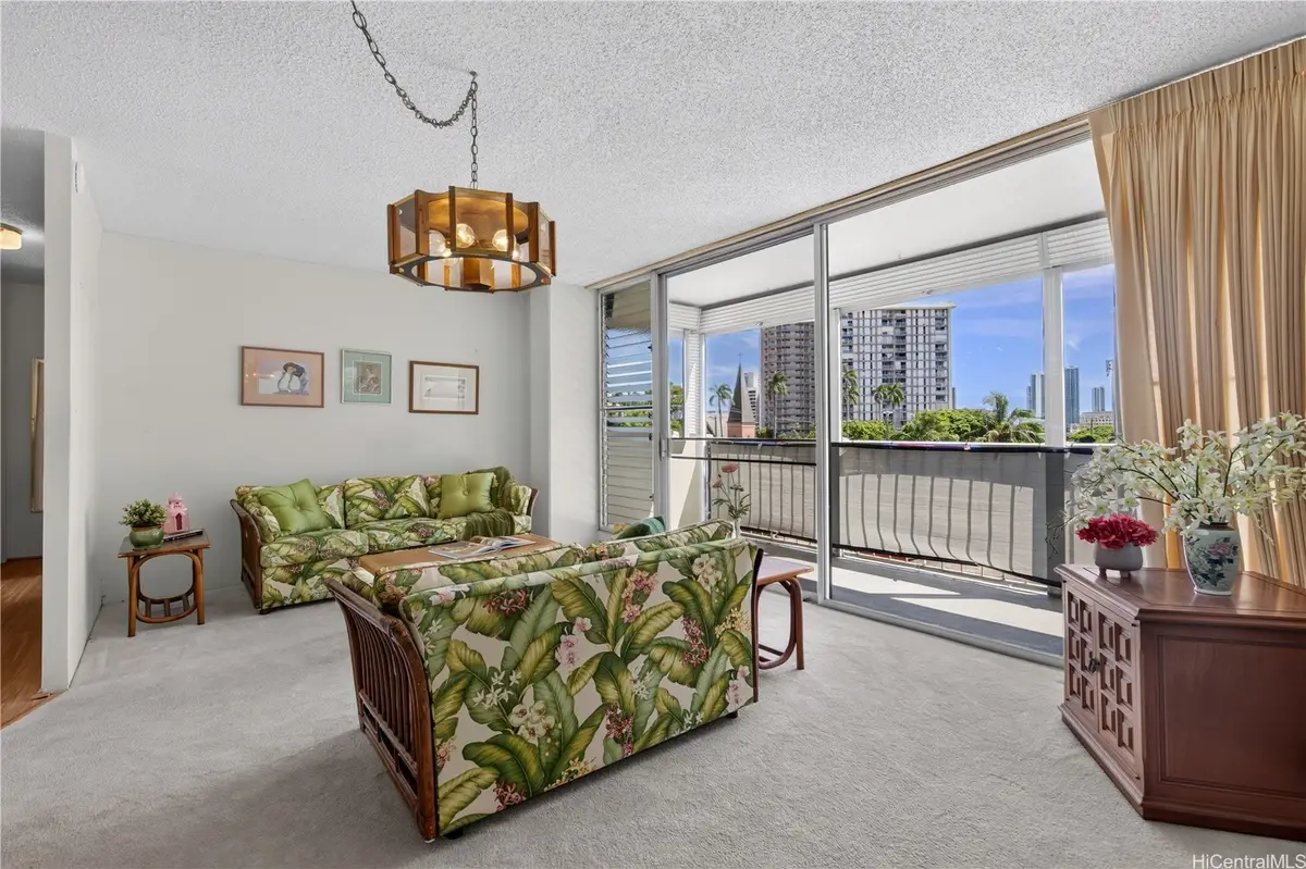 1716 Keeaumoku Street #303, Honolulu, HI 96822 - #1