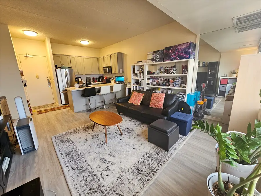 411 Hobron Lane #3907, Honolulu, HI 96815 - #3