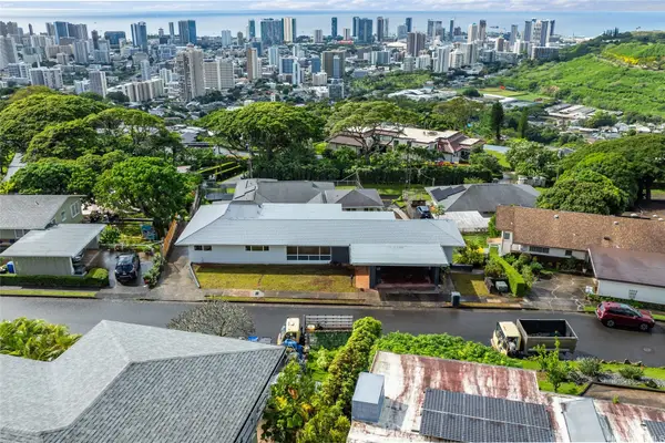 2641 Aaliamanu Place, Honolulu, HI 96813