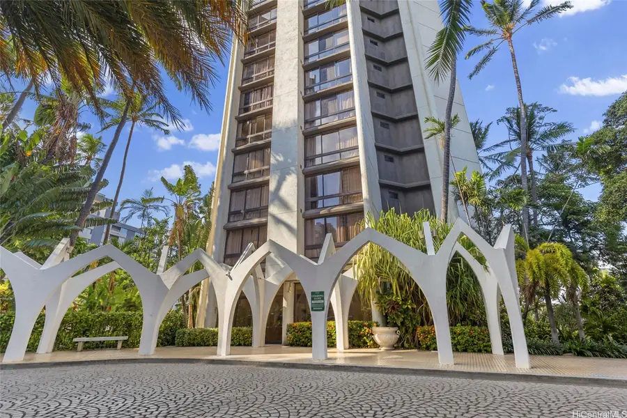 300 Wai Nani Way #II/716, Honolulu, HI 96815 - #3