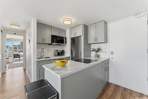 445 Seaside Avenue #2020, Honolulu, HI 96815