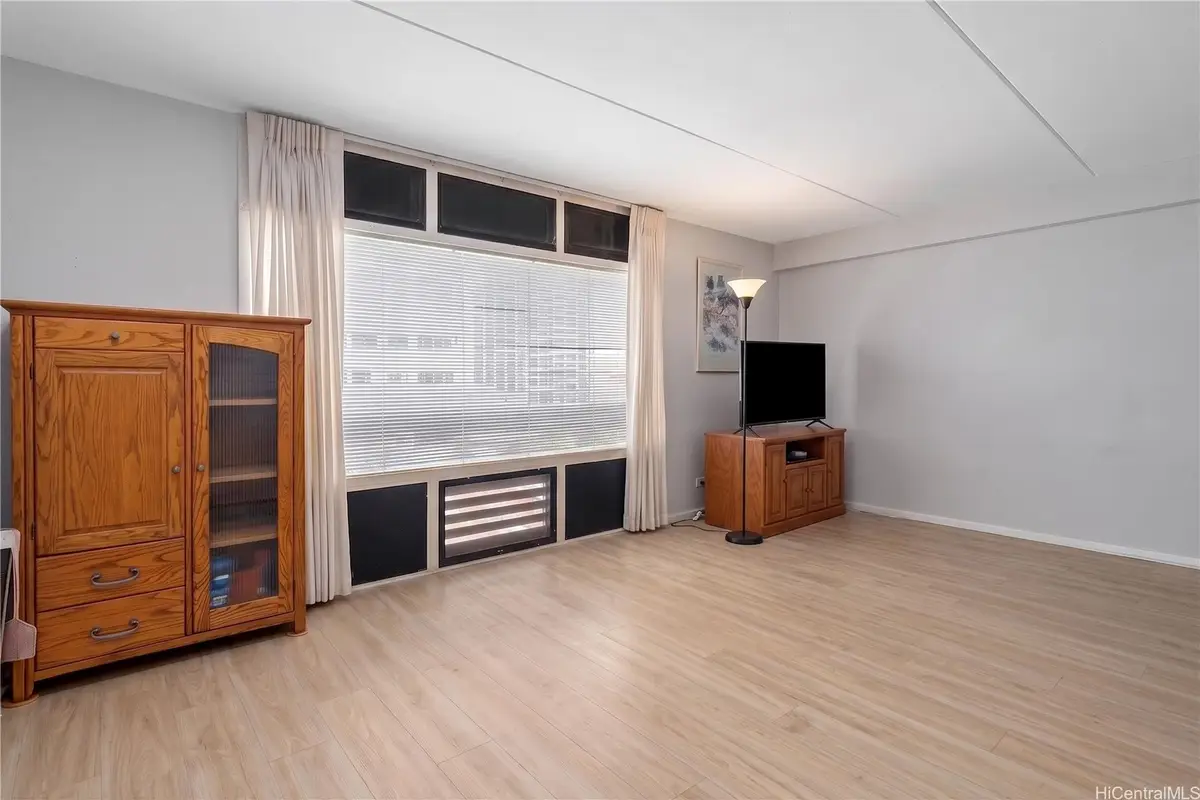 910 Ahana Street #706, Honolulu, HI 96814 - #1