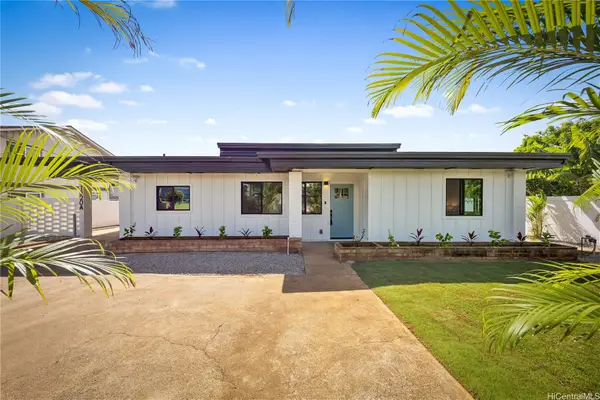1320-A 7th Avenue, Honolulu, HI 96816