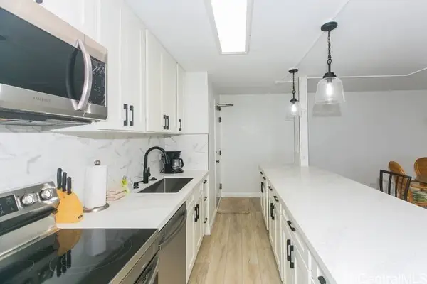 1778 Ala Moana Boulevard #4012, Honolulu, HI 96815