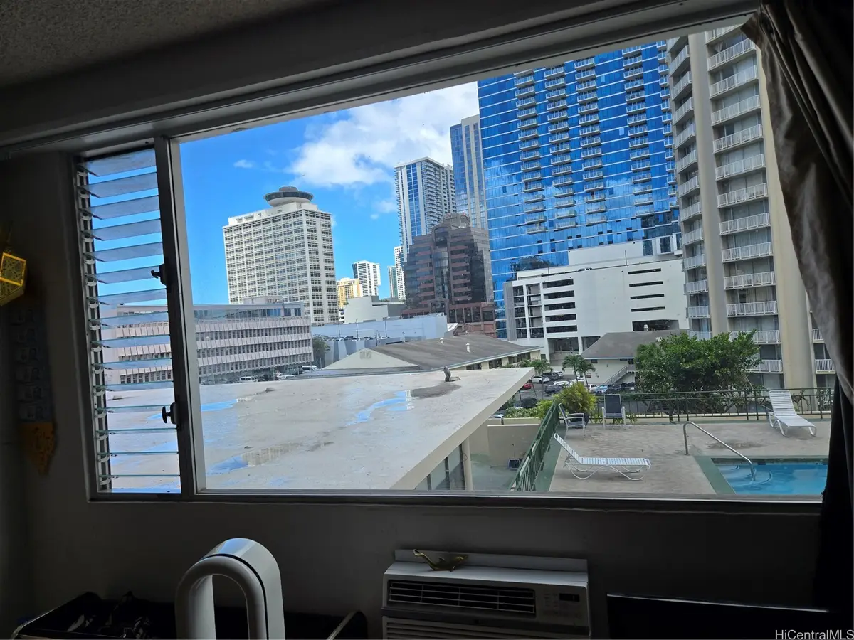 747 Amana Street #401, Honolulu, HI 96814 - #1
