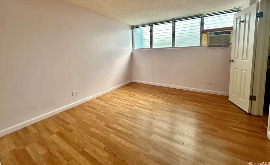 1121 Wilder Avenue #900B, Honolulu, HI 96822 - #2
