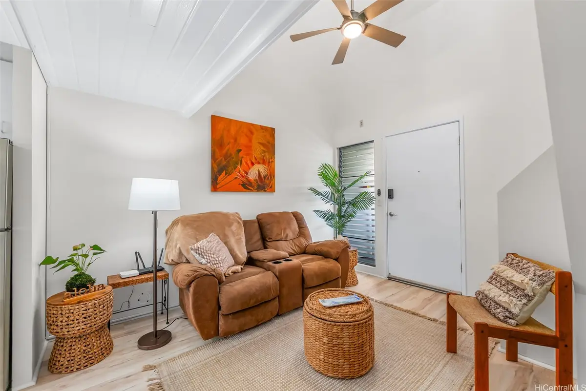 2860 Waialae Avenue #PH3, Honolulu, HI 96826 - #1