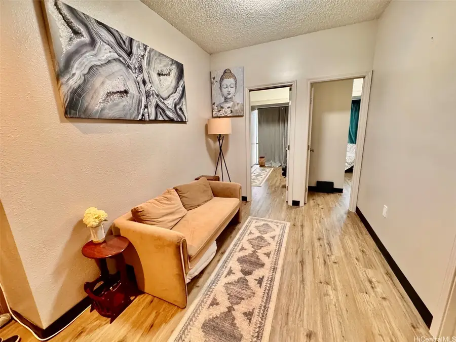 1188 Bishop Street #1107, Honolulu, HI 96813 - #2