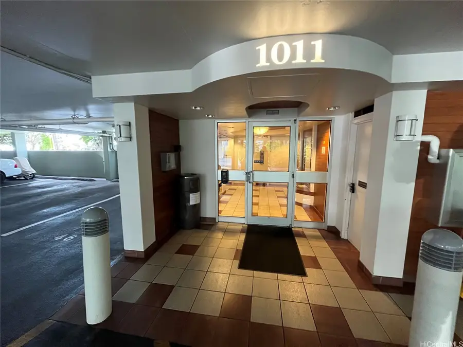 1011 Prospect Street #903, Honolulu, HI 96822 - #2