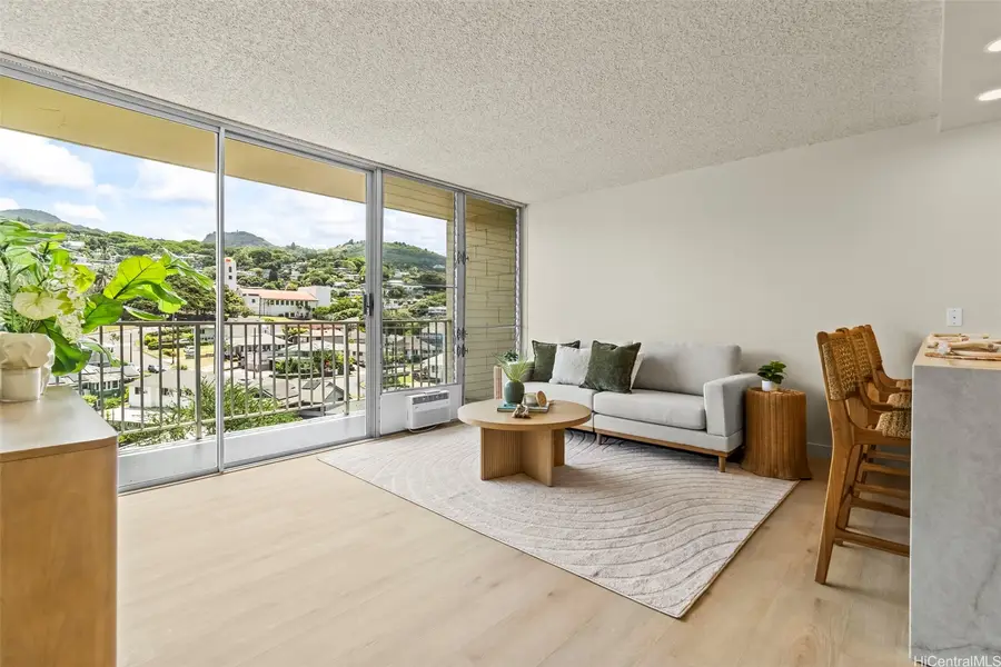 1687 Pensacola Street #1004, Honolulu, HI 96822 - #3