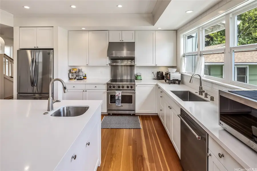 2463 Kekuanoni Street, Honolulu, HI 96813 - #3