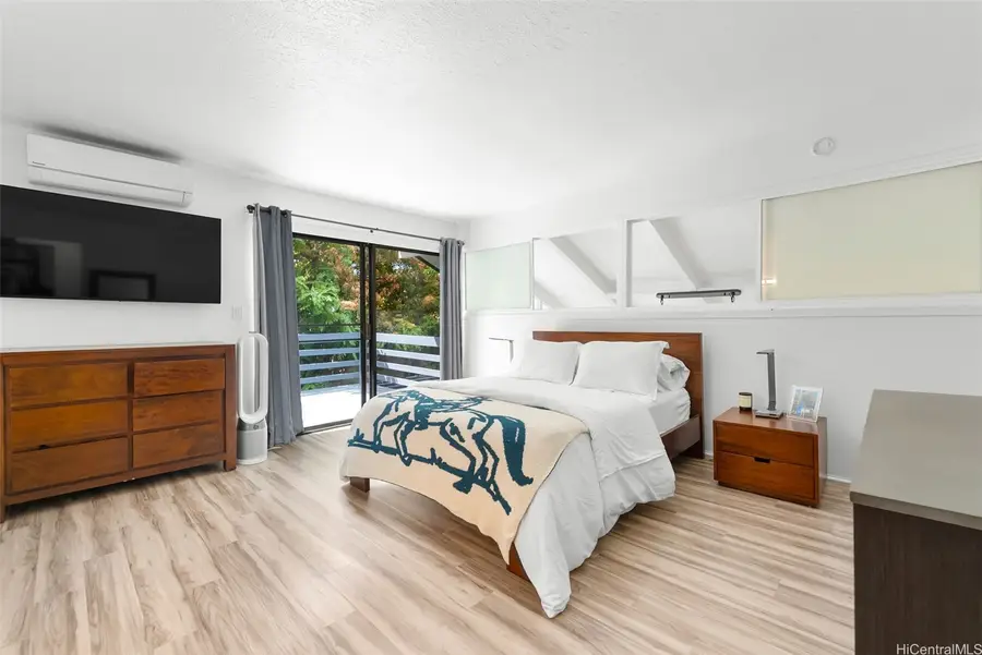 864 Nana Honua Street, Honolulu, HI 96825 - #3