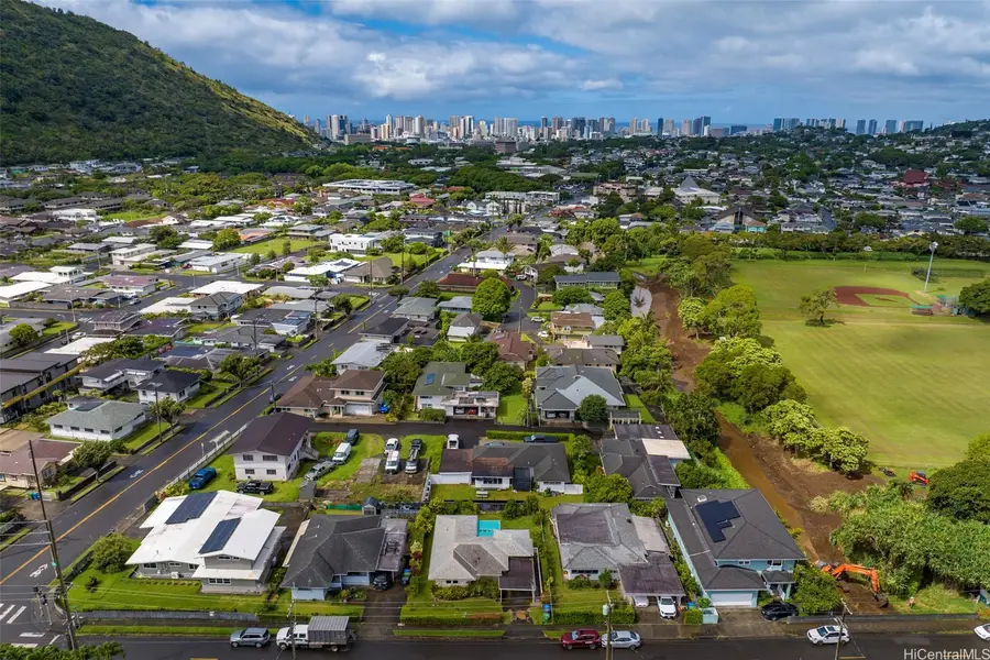 2815 Kahaloa Drive, Honolulu, HI 96822 - #3