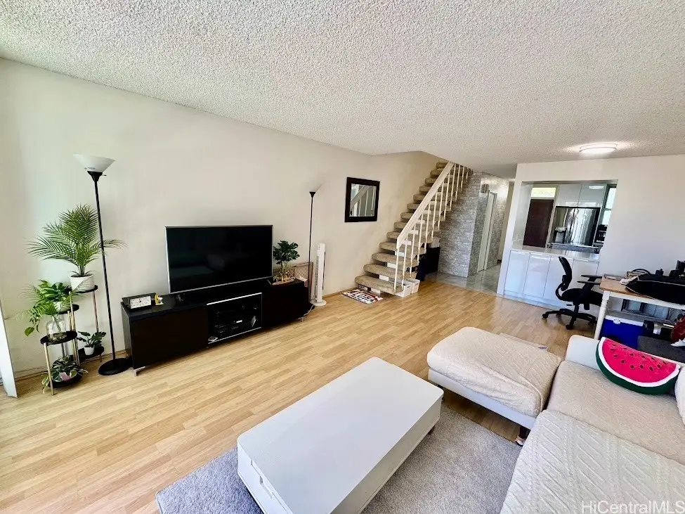 500 University Avenue #537, Honolulu, HI 96826 - #1