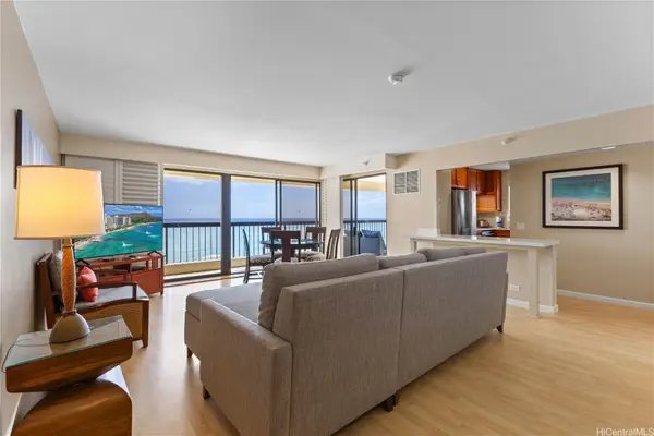 2470 Kalakaua Avenue #2004, Honolulu, HI 96815