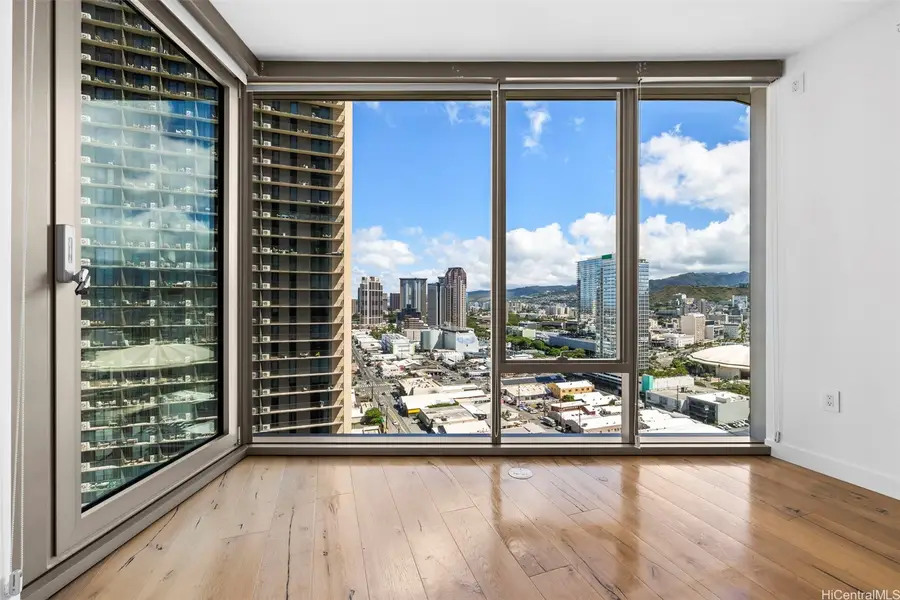 1001 Queen Street #2109, Honolulu, HI 96814 - #3
