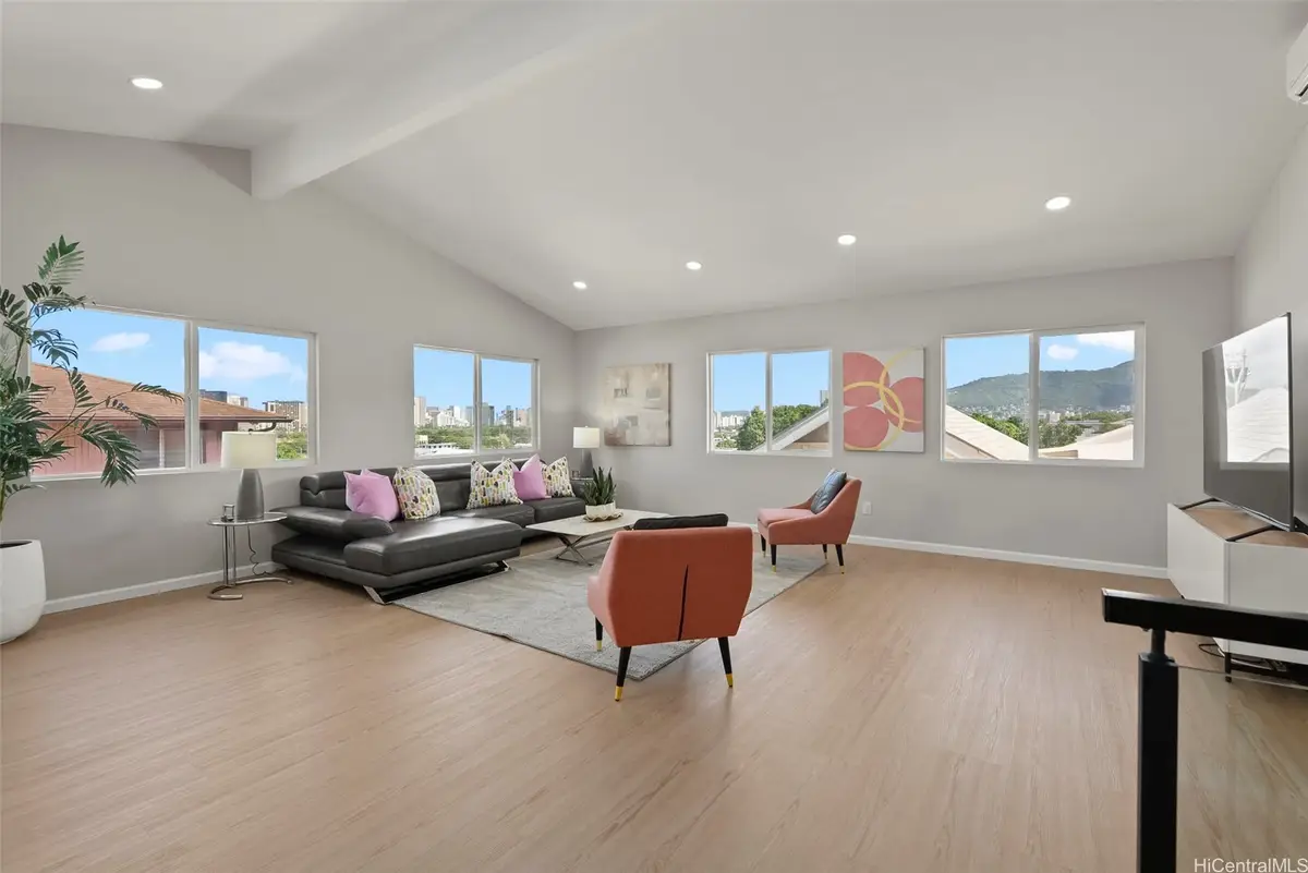3331-A Herbert Street, Honolulu, HI 96815 - #1