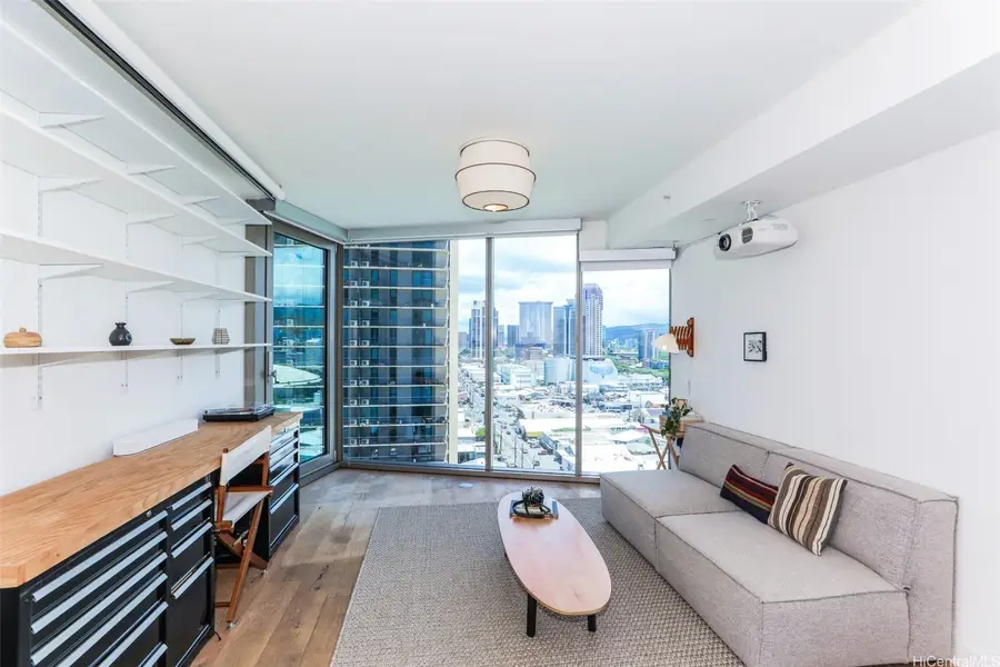1001 Queen Street #1411, Honolulu, HI 96814 - #2
